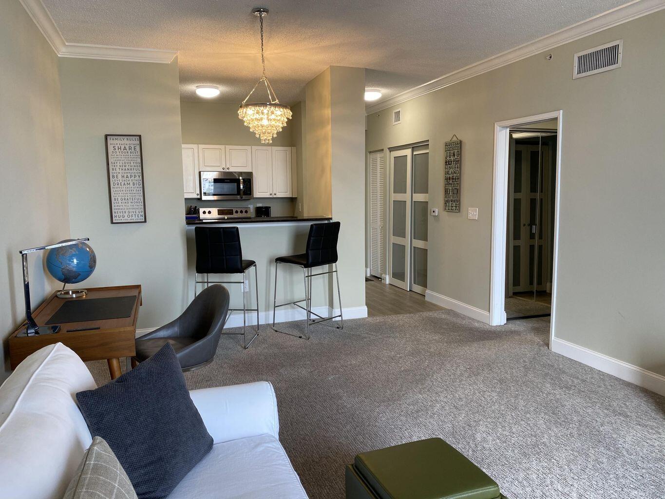 West Palm Beach Condo: 651 Okeechobee Boulevard