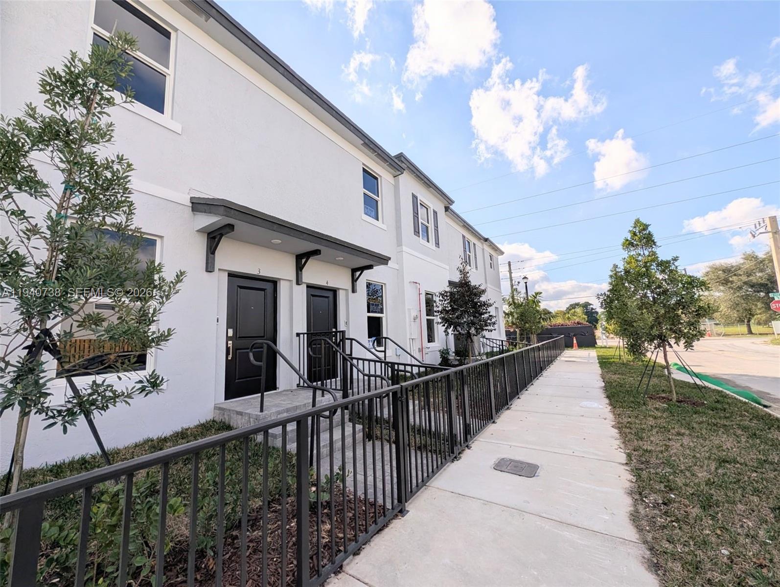 Homestead Condo: 15601 Southwest 280th Street