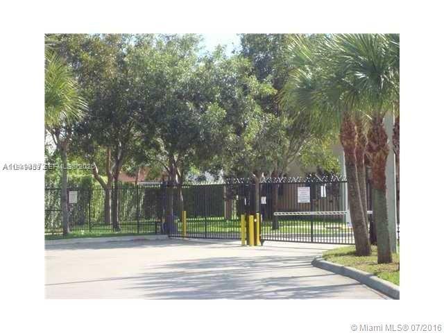 Homestead Condo: 12040 Southwest 268th Street