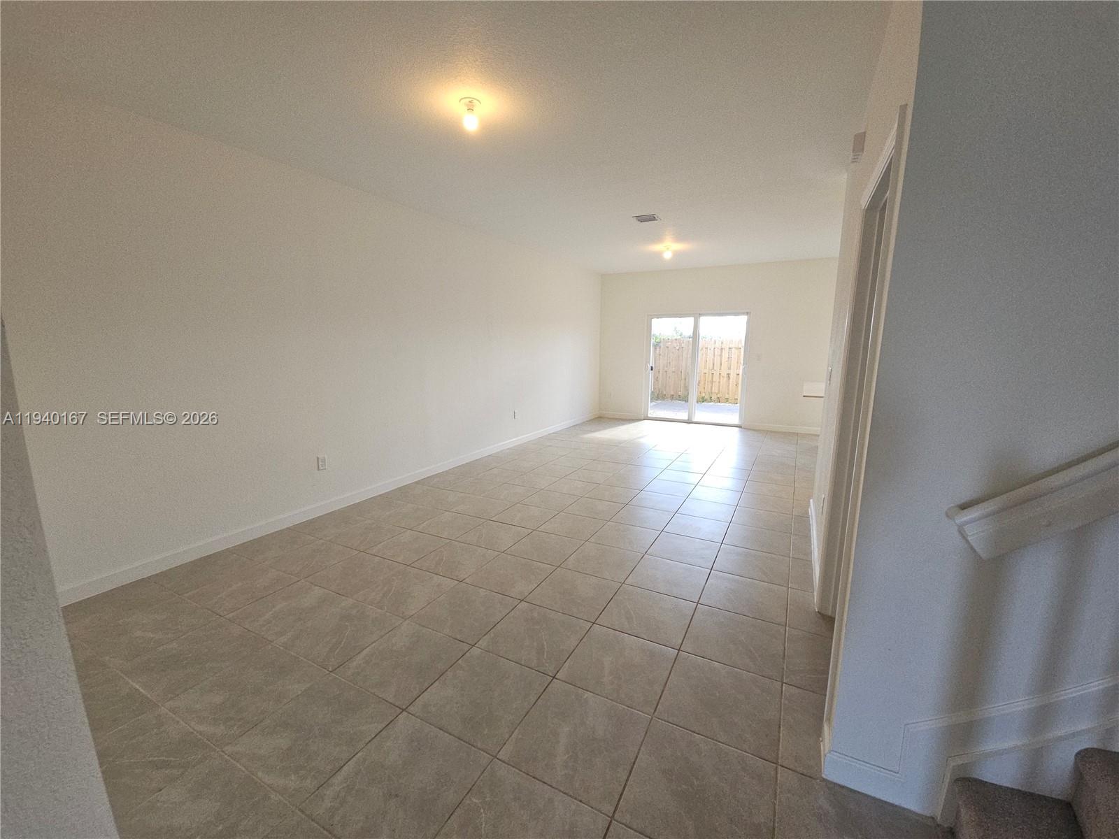 Homestead Condo: 2530 Southeast 29th Street