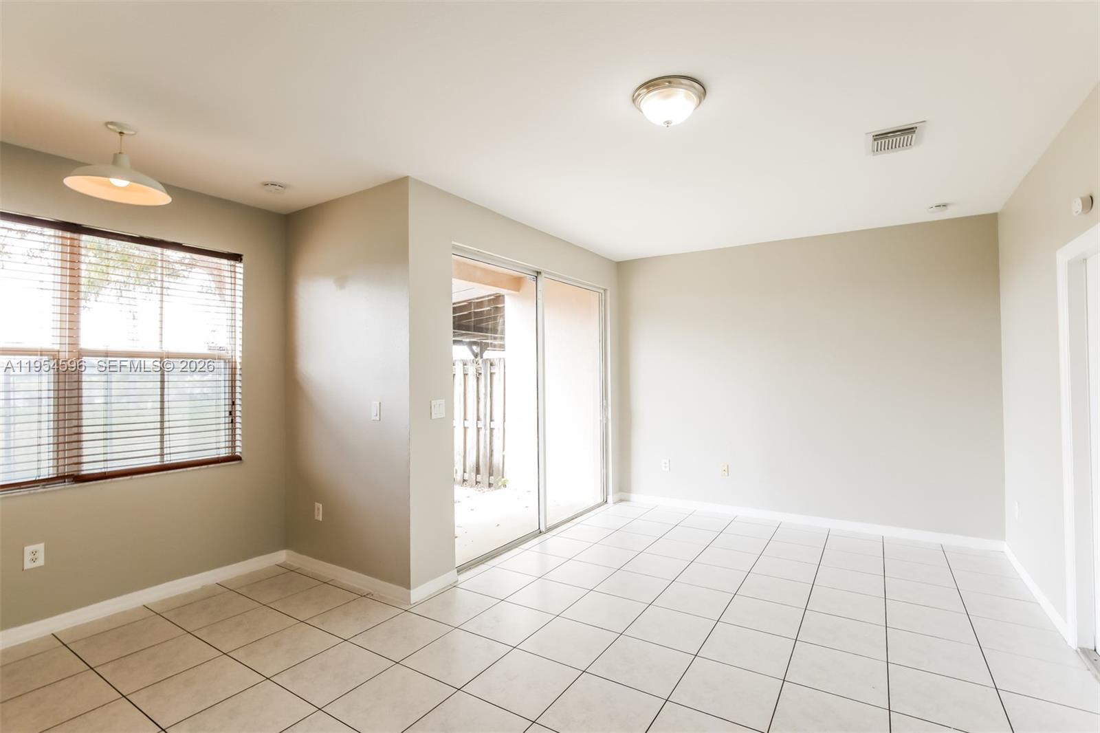 Homestead Condo: 27598 Southwest 138th Avenue