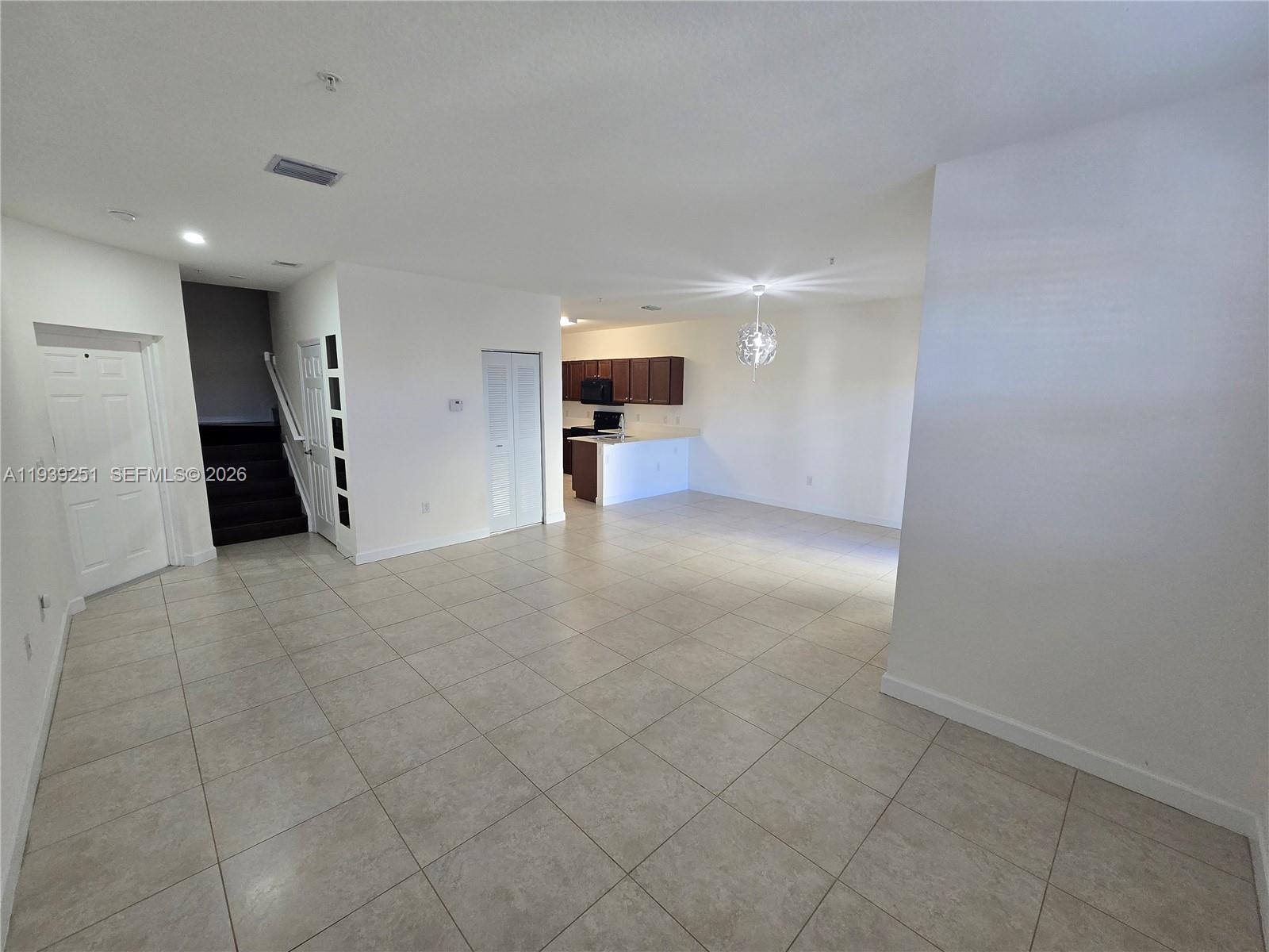Miami Condo: 260 Northwest 109th Avenue