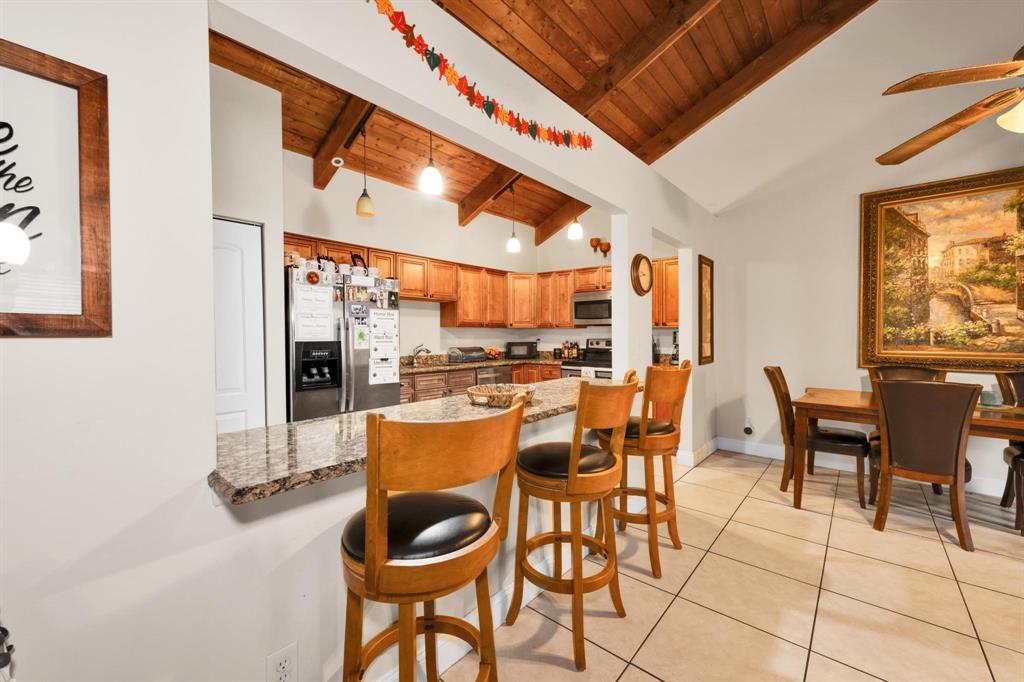 Davie Condo: 2259 Nova Village Drive