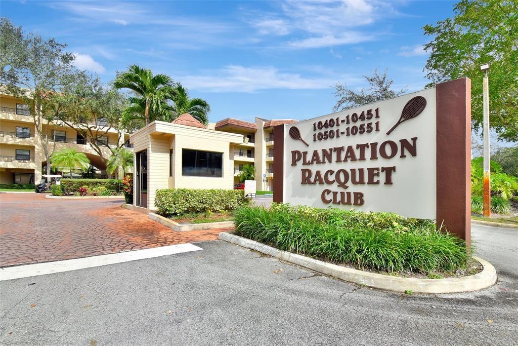 Plantation Condo: 10501 West Broward Boulevard