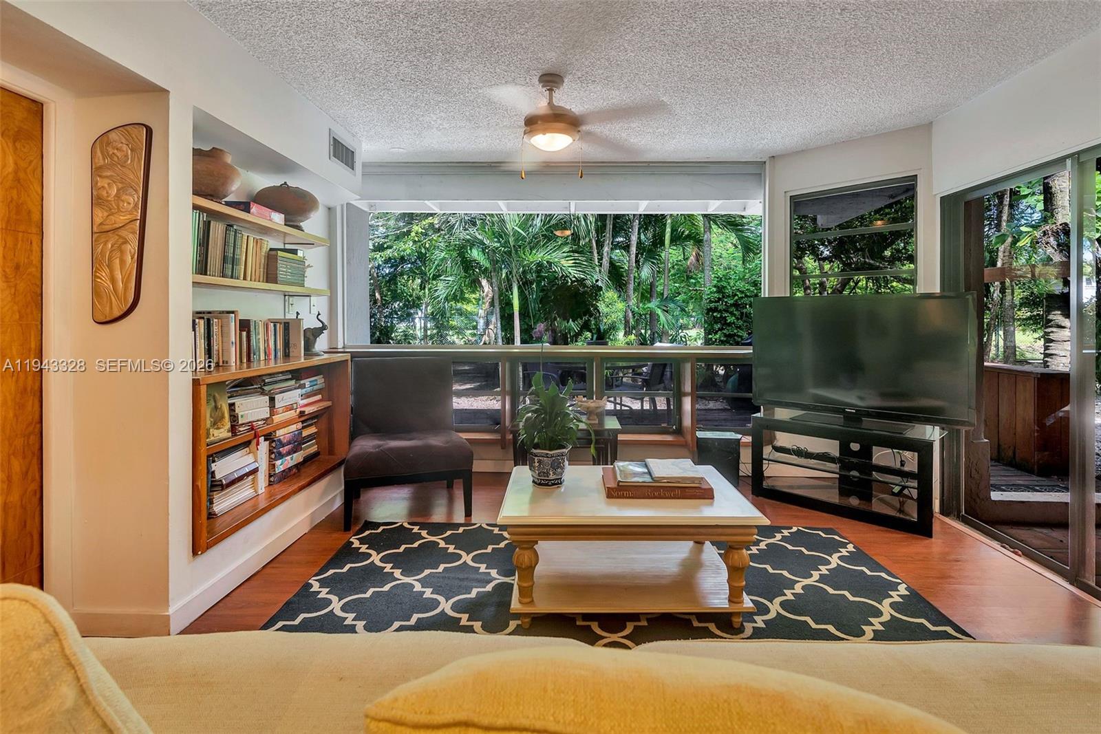 Miami Condo: 5845 Southwest 88th Street