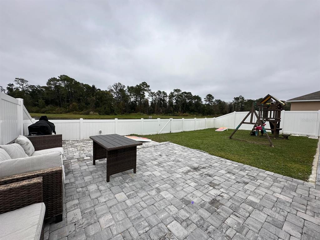 Davenport Condo: 417 Tanglewood Drive