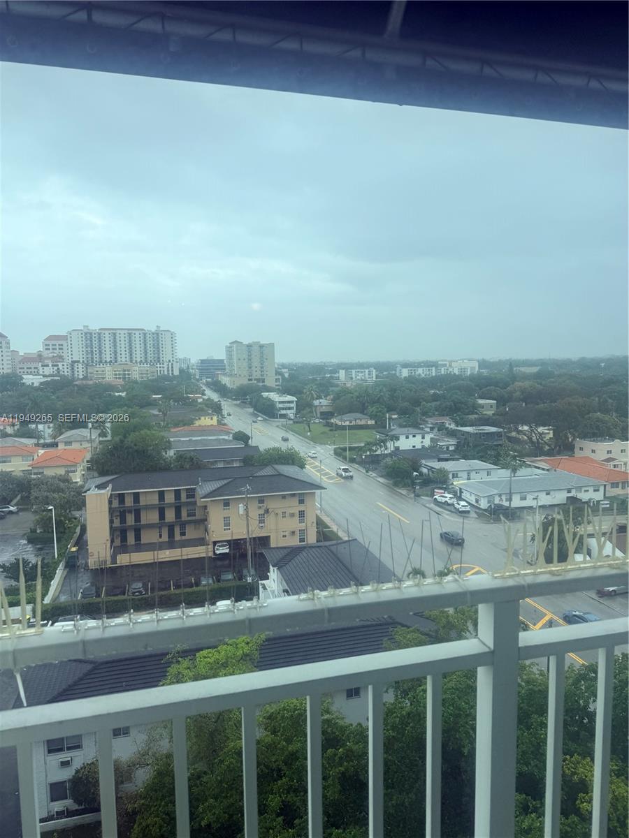 Coral Gables Condo: 50 Menores Avenue