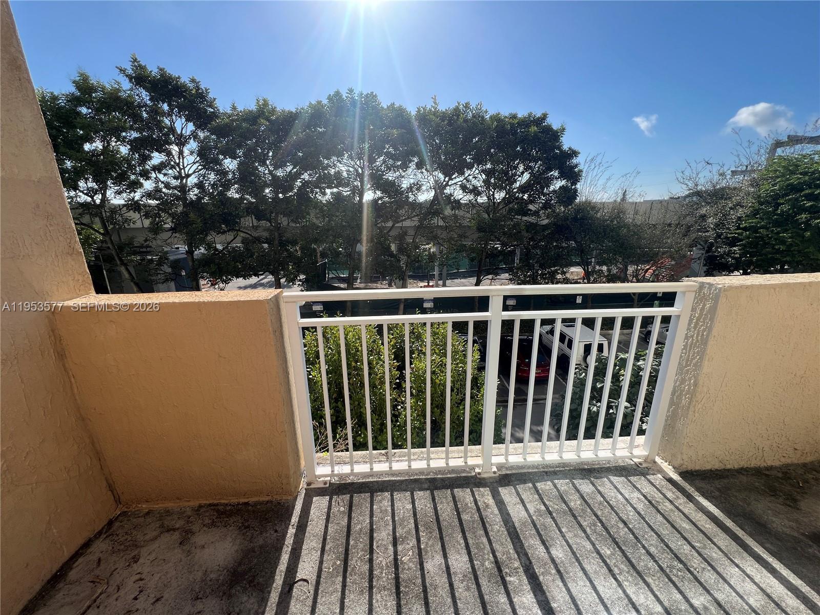 Miami Condo: 7275 Southwest 90th Way