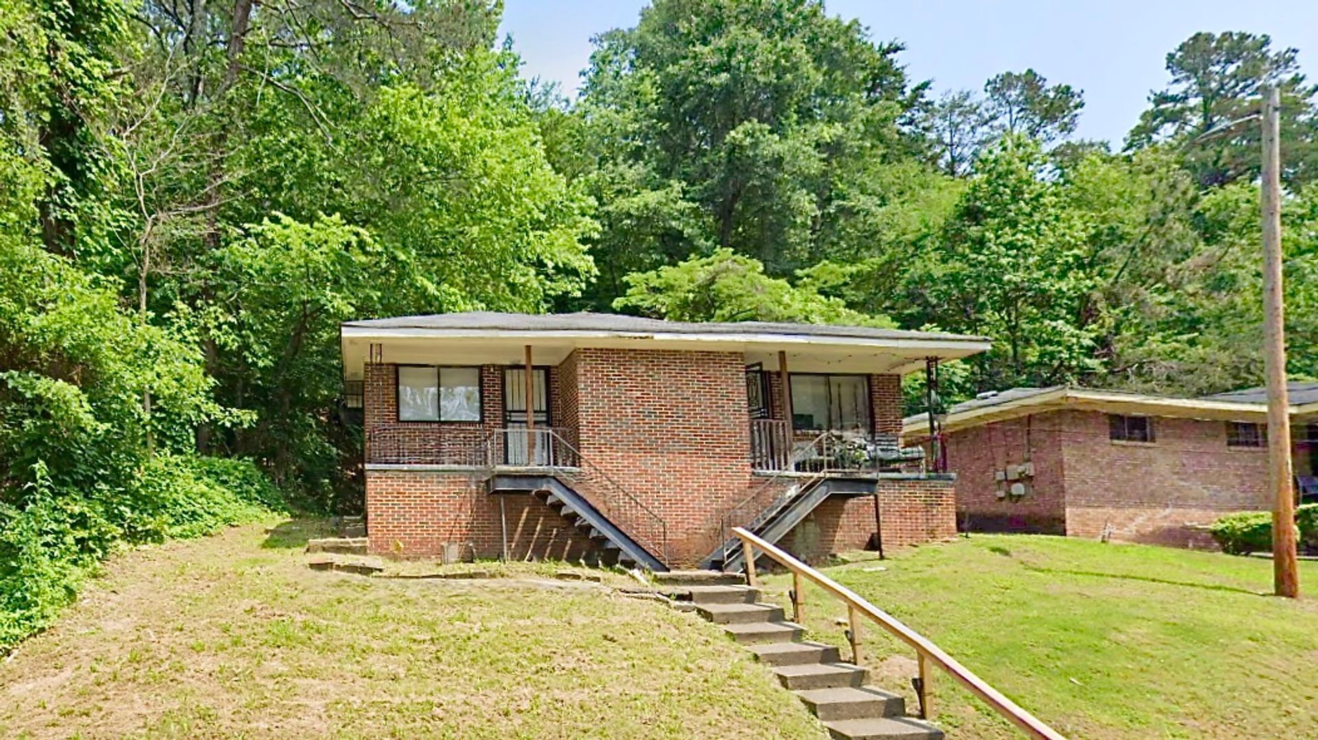 Chattanooga House: 5417 Slayton Ave