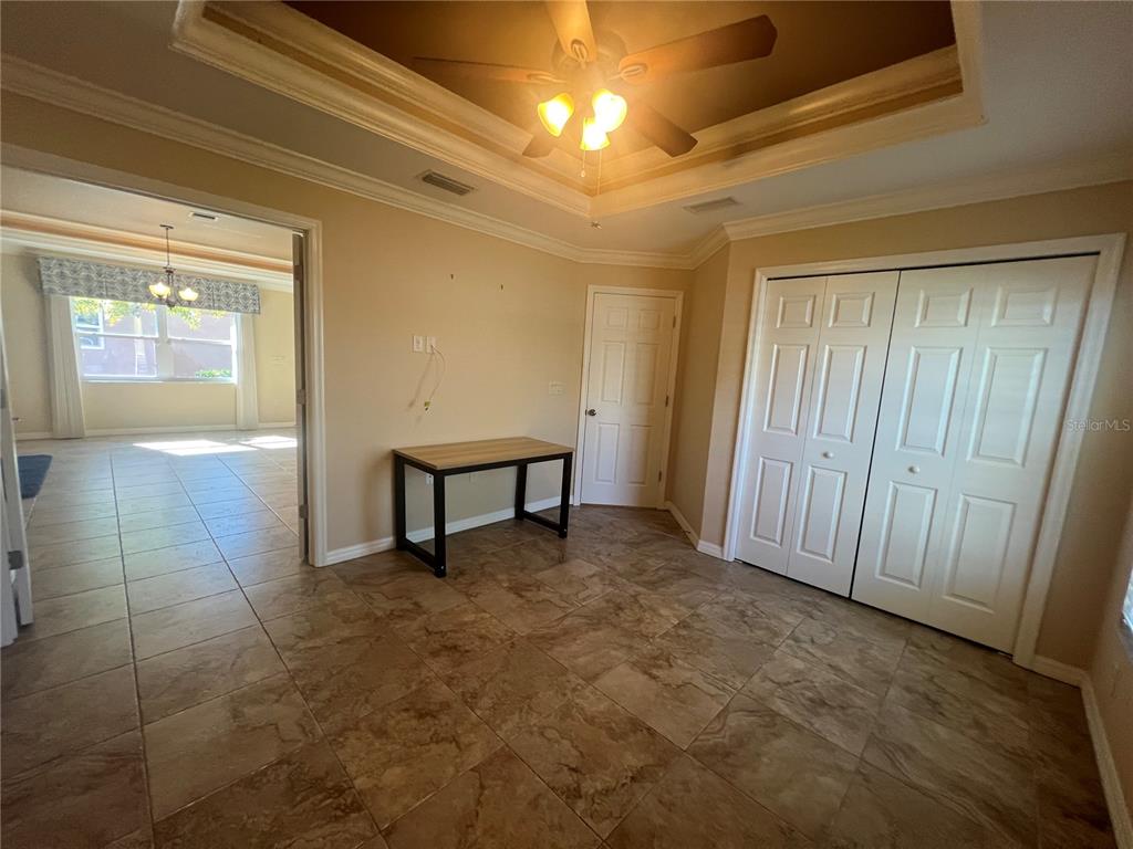 Lake Suzy Condo: 12660 Southwest Lakeside Drive