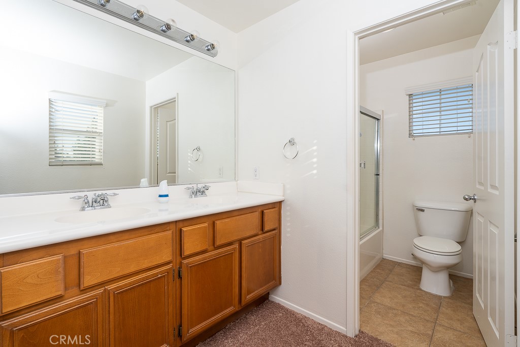 Victorville Condo: 13454 Alcott Street