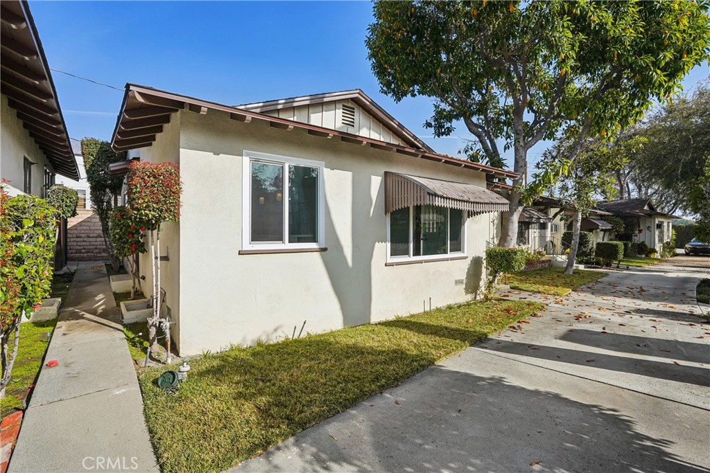Pasadena Condo: 1474 Allen Avenue