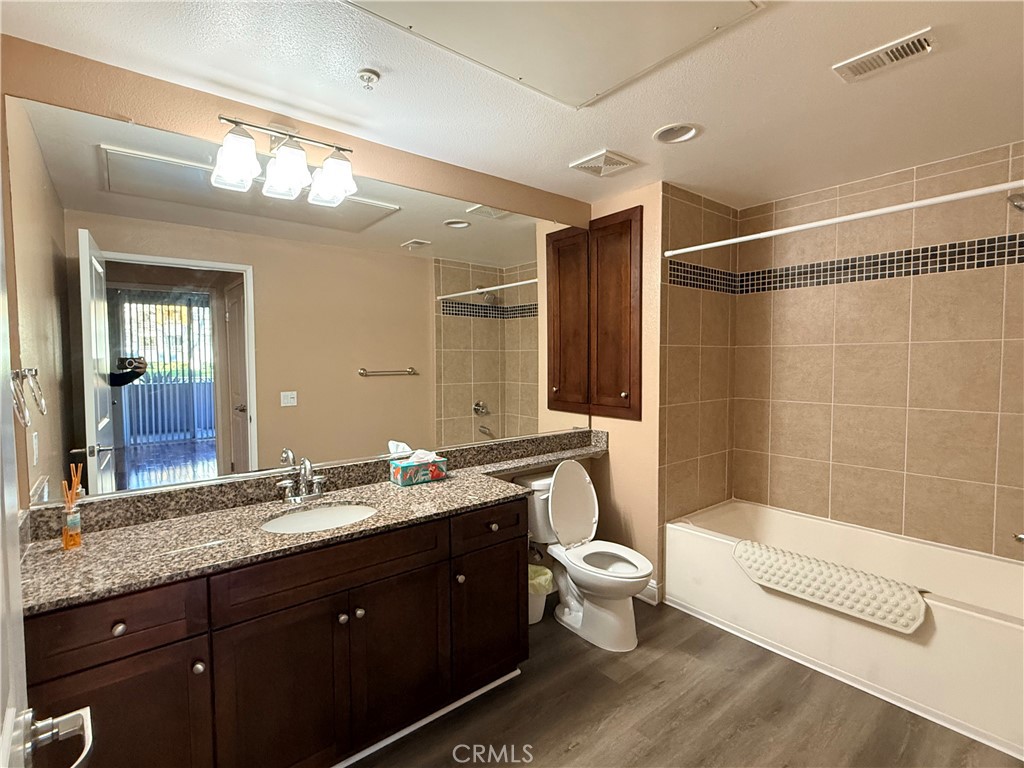 Irvine Condo: 1162 Scholarship