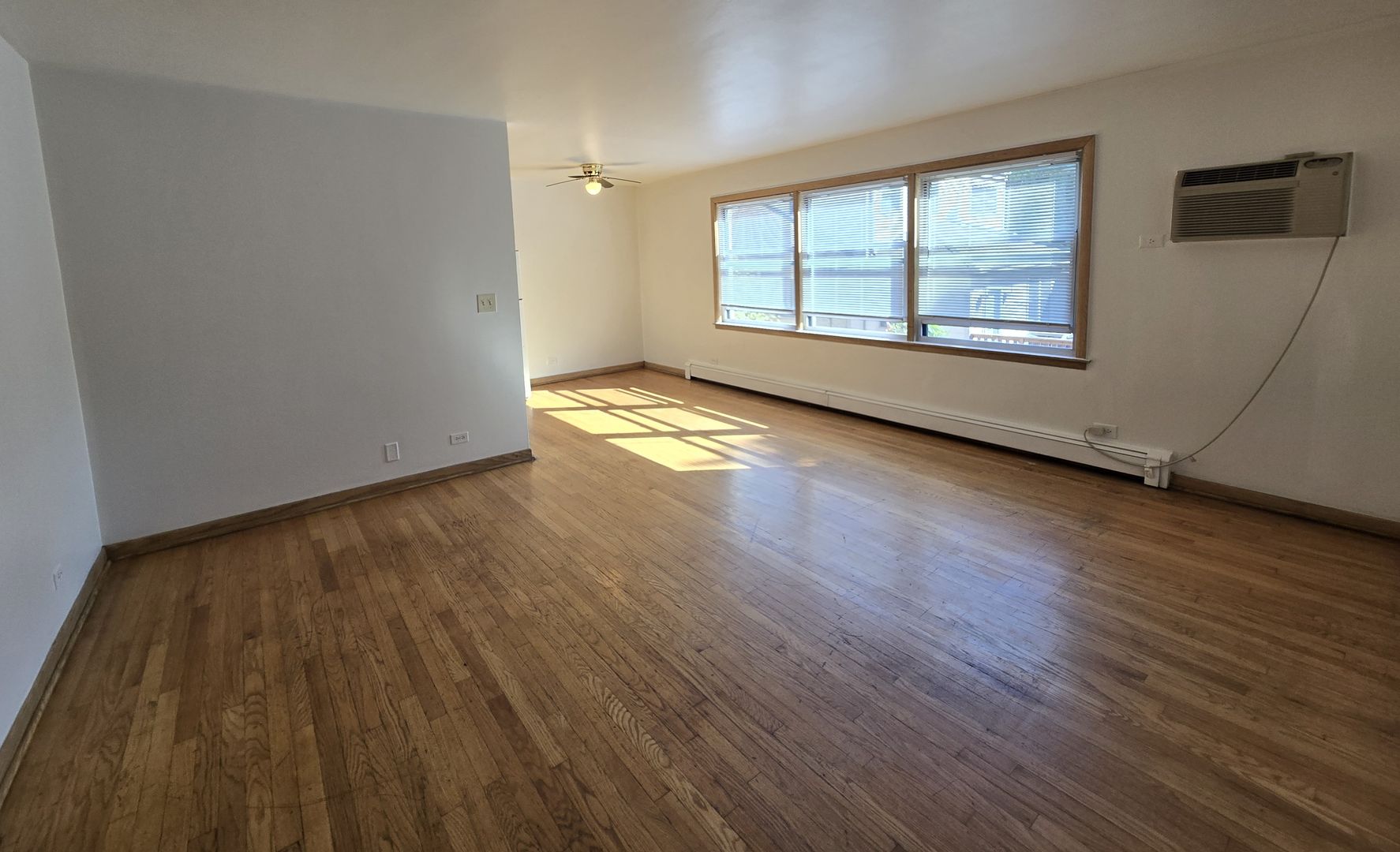 Chicago Condo: 4114 N. Kedvale Avenue