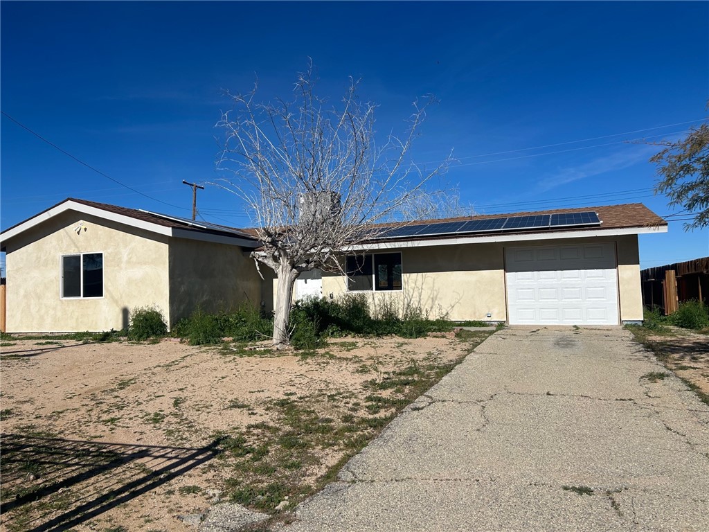 California City Condo: 7607 Columbine Avenue