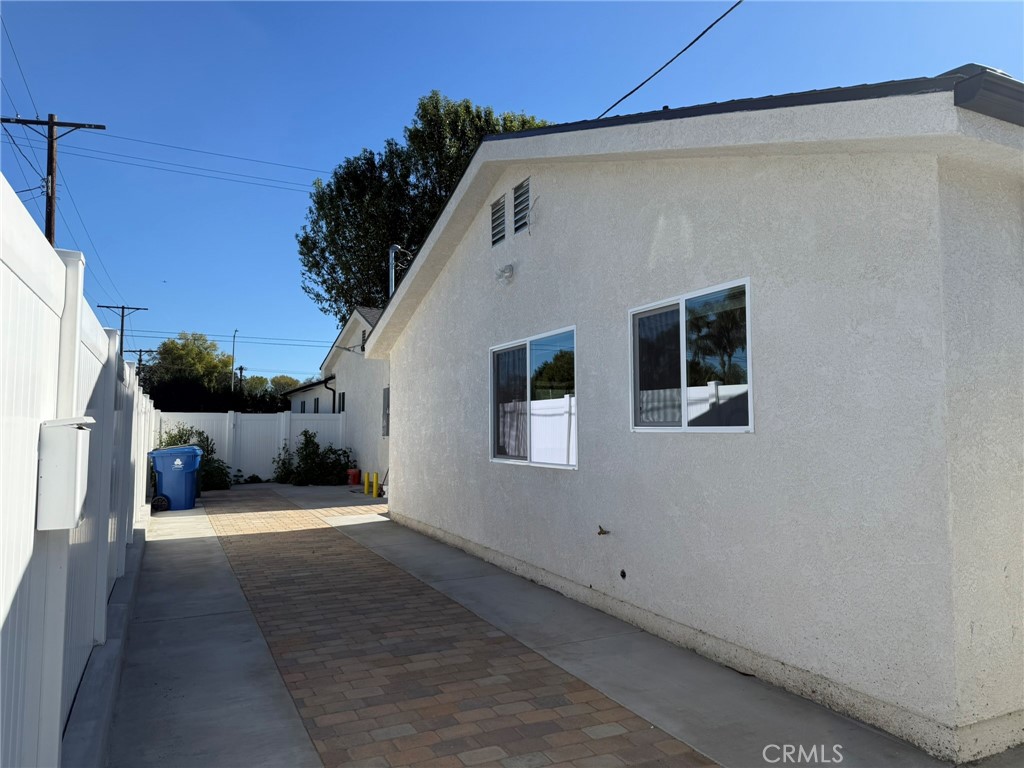Reseda Condo: 18110 Gault Street