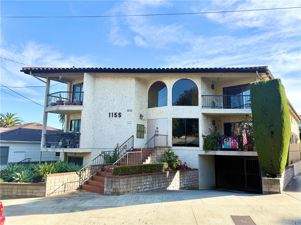 San Pedro Condo: 1155 West 11th Street