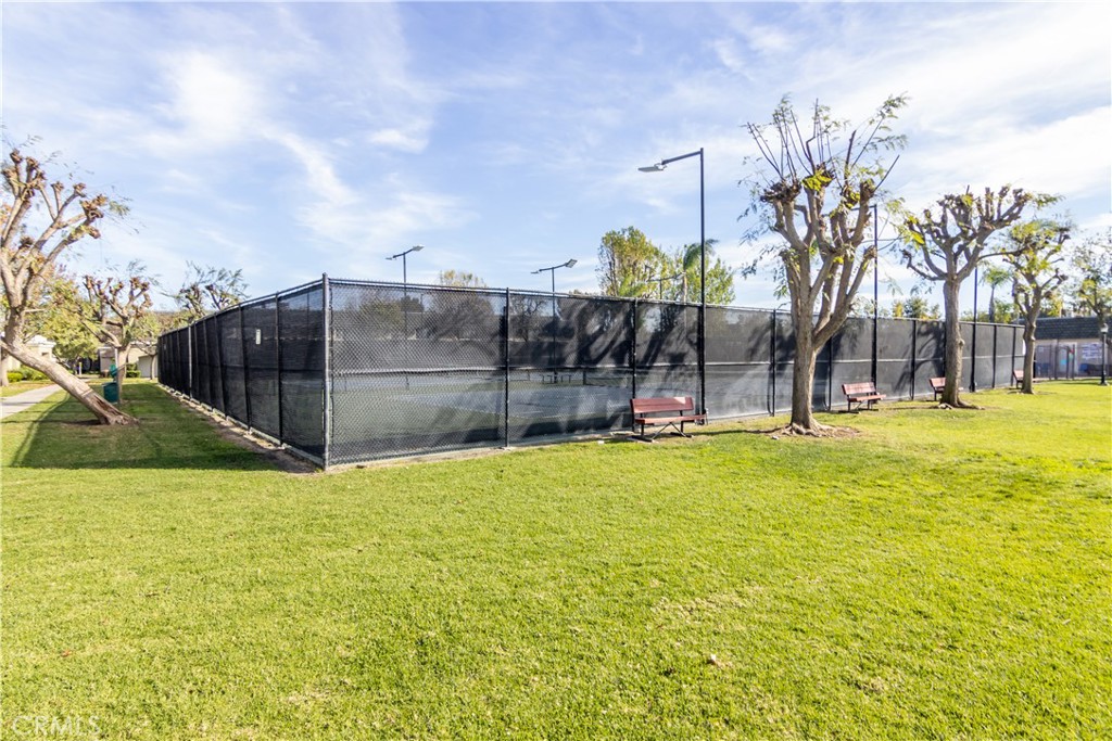 Reseda Condo: 19216 Hamlin Street