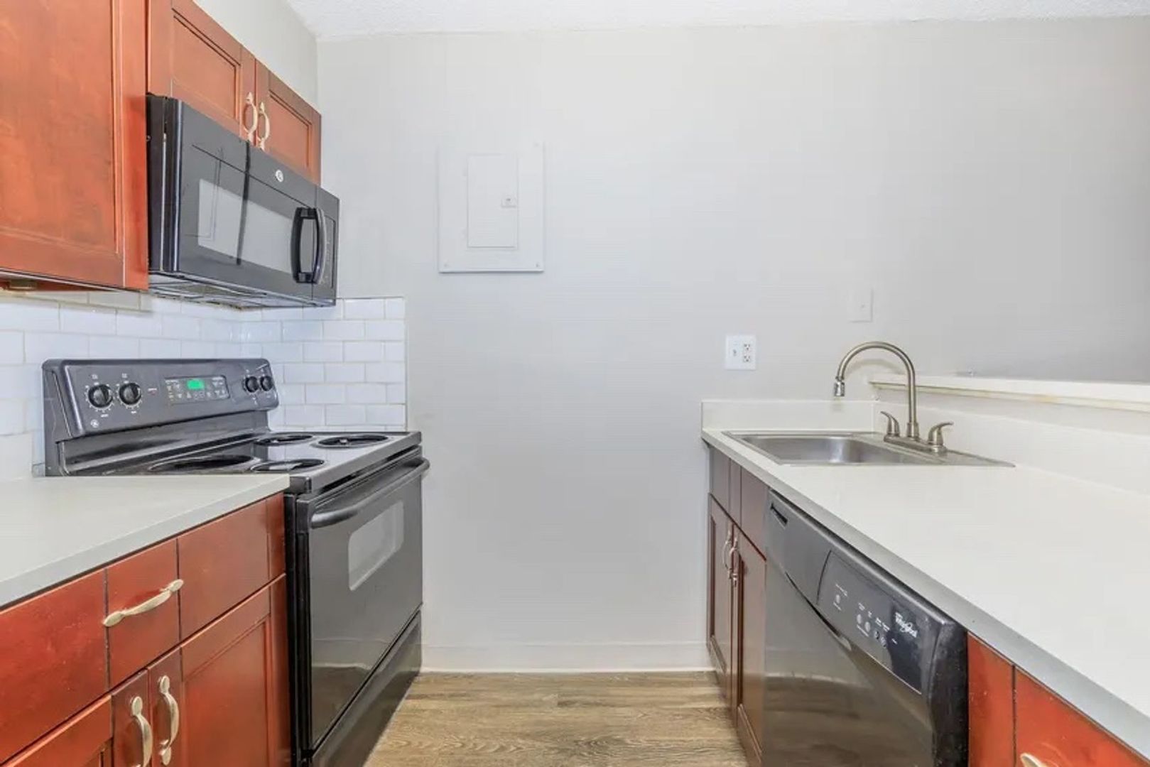 Aurora Apartment: 11852 E 16th Ave