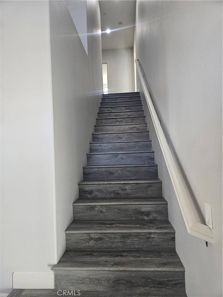 Riverside Condo: 5215 Peony Court