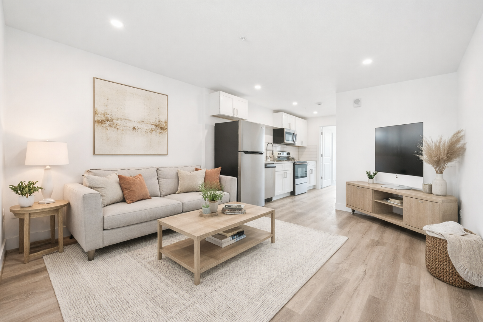 Aurora Apartment: 11800 E Colfax Ave