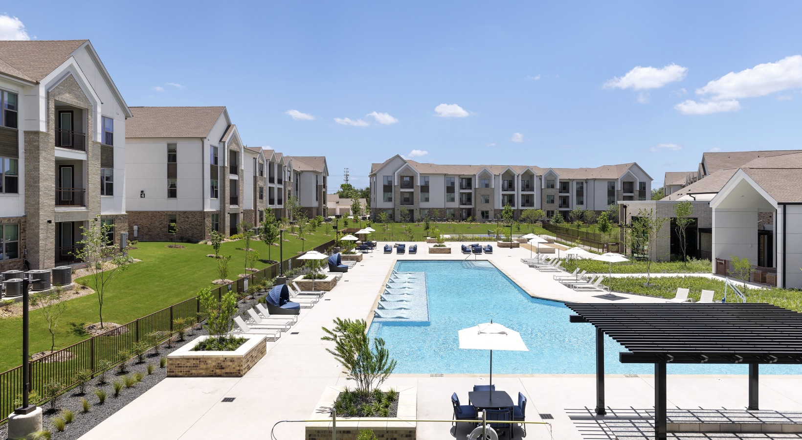 Austin Condo: 405 E Olympic Dr