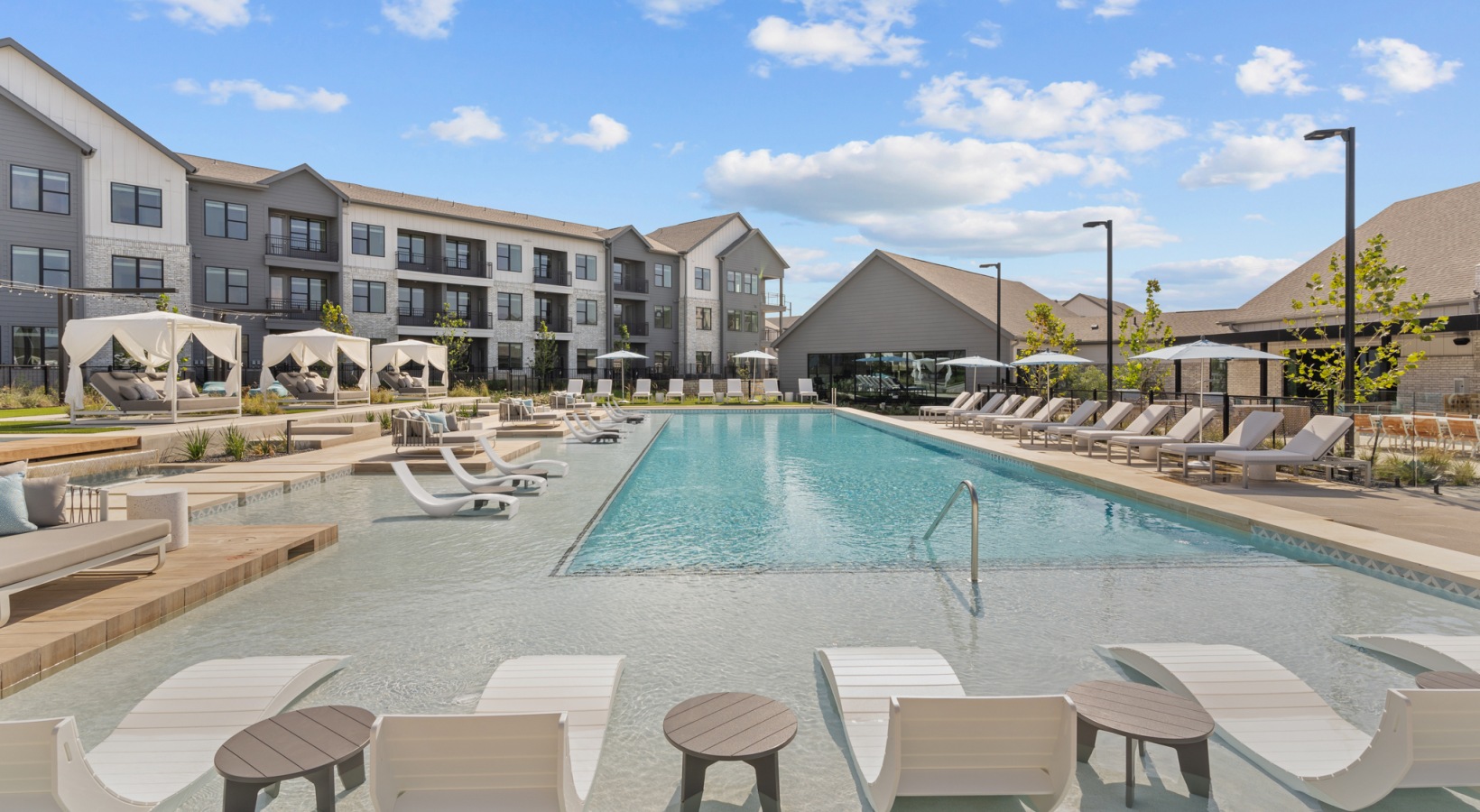 Austin Condo: 2501 E Howard Ln