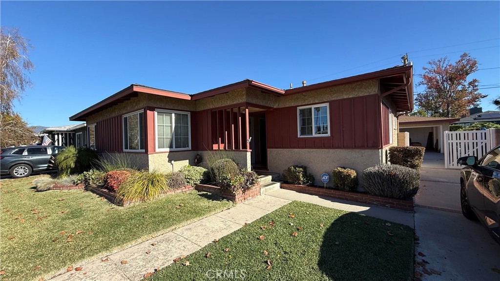 Covina Condo: 4408 Glenfinnan Avenue