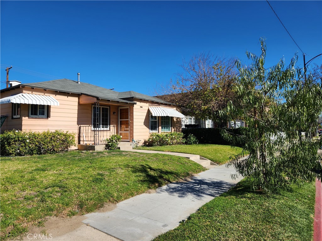 Burbank Condo: 3721 West Victory Boulevard