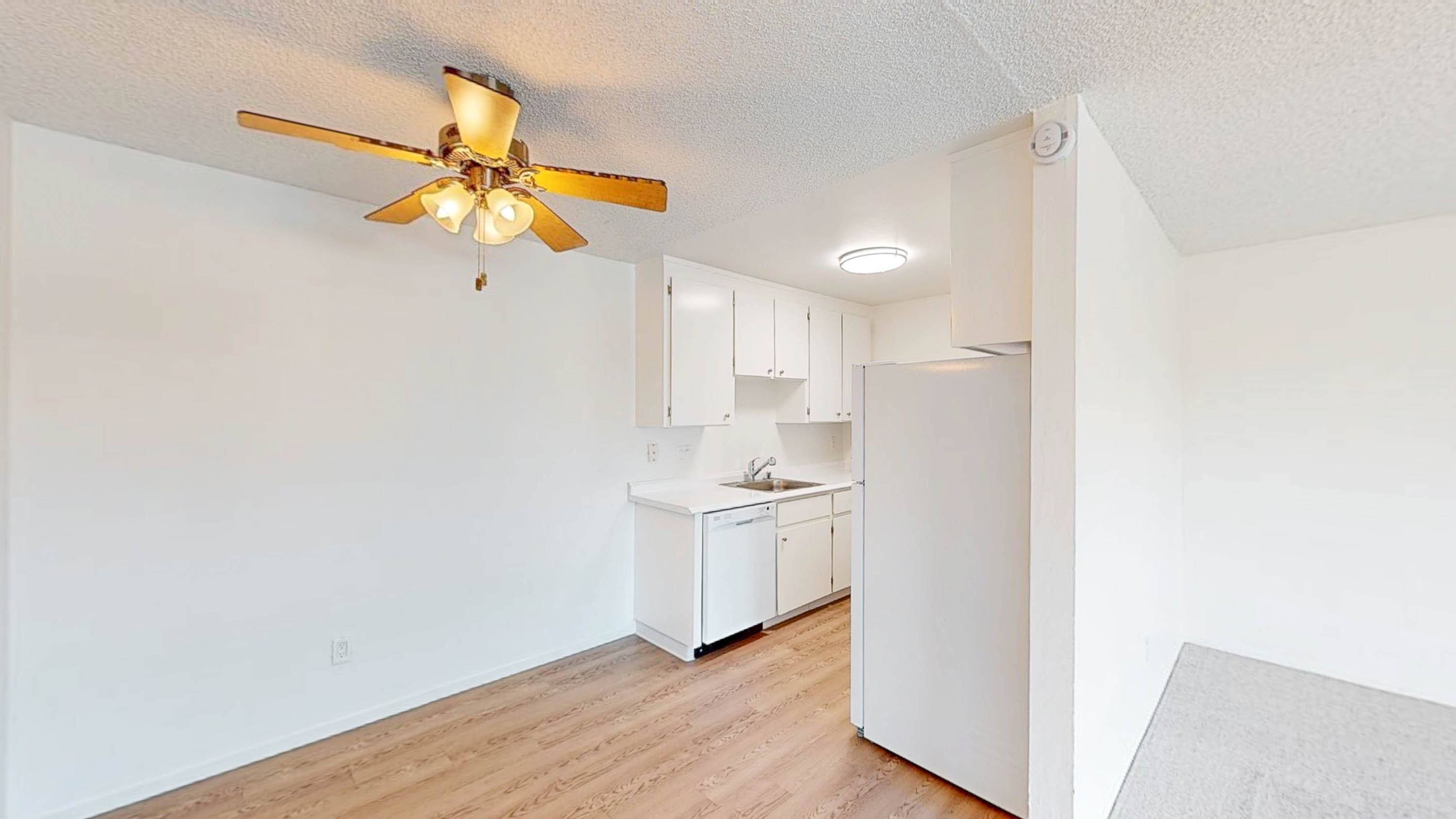 Novato Condo: 400 Alameda Del Prado