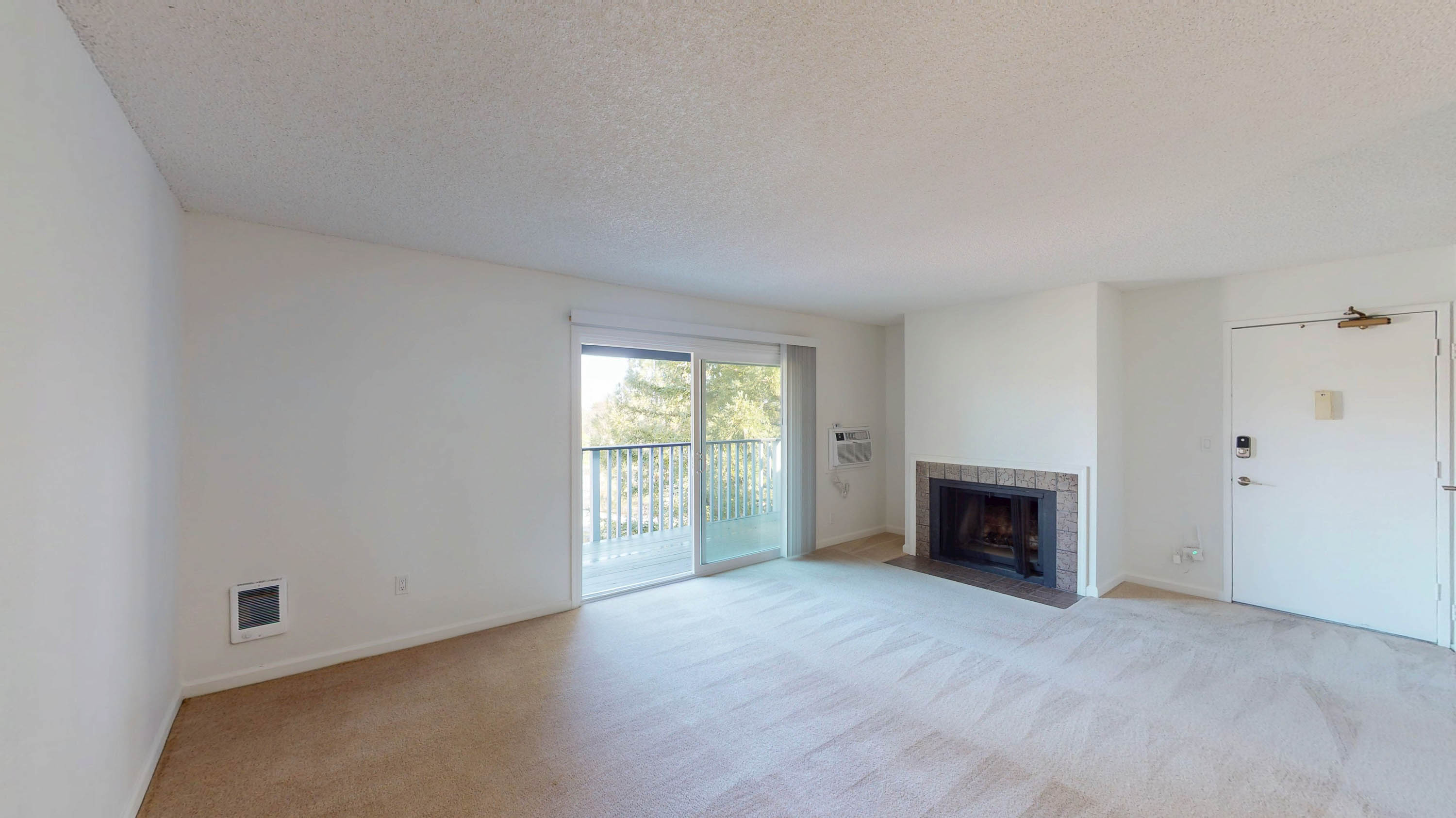 Novato Condo: 521 Alameda del Prado