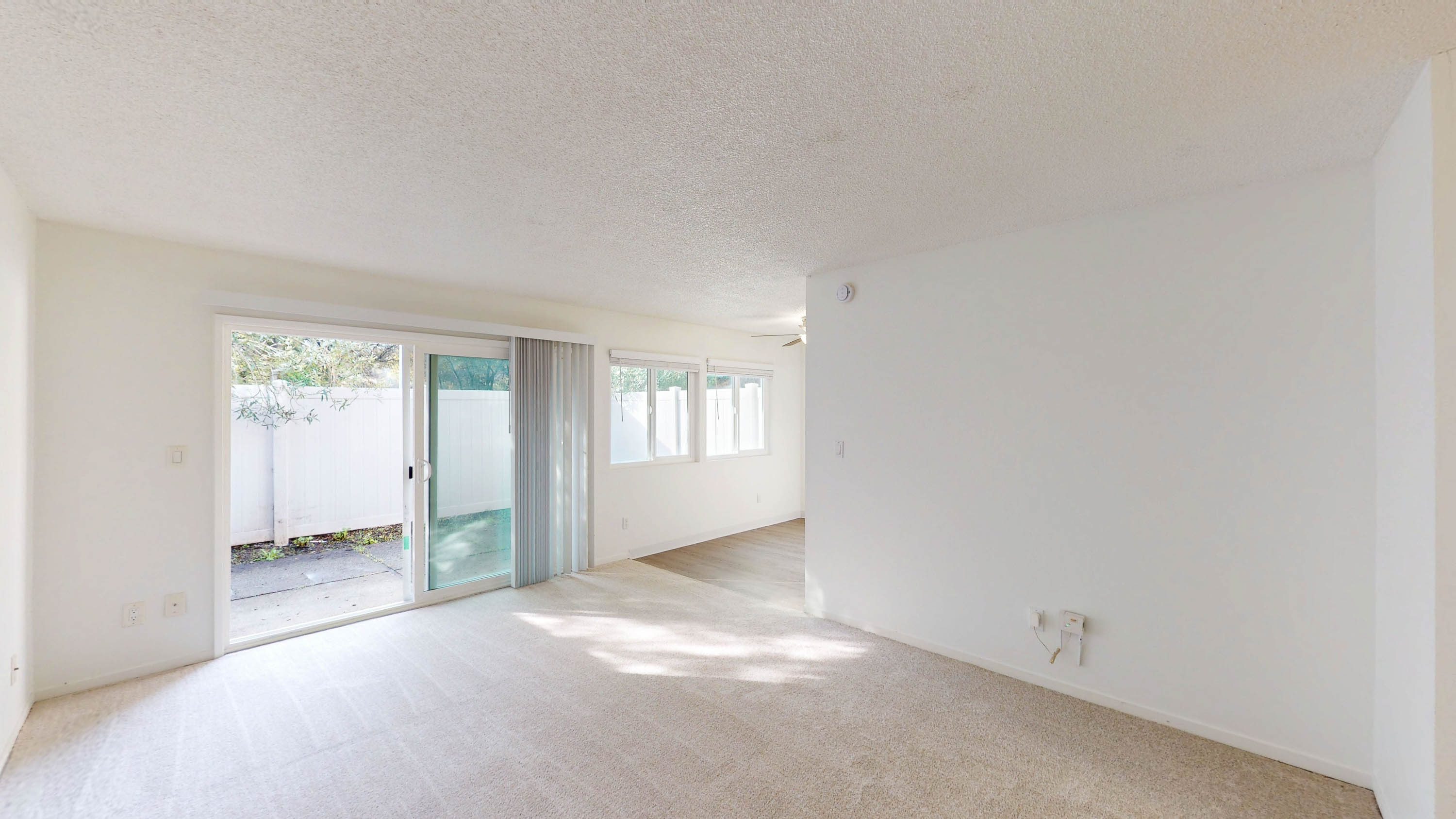 Novato Condo: 980 Ignacio Blvd