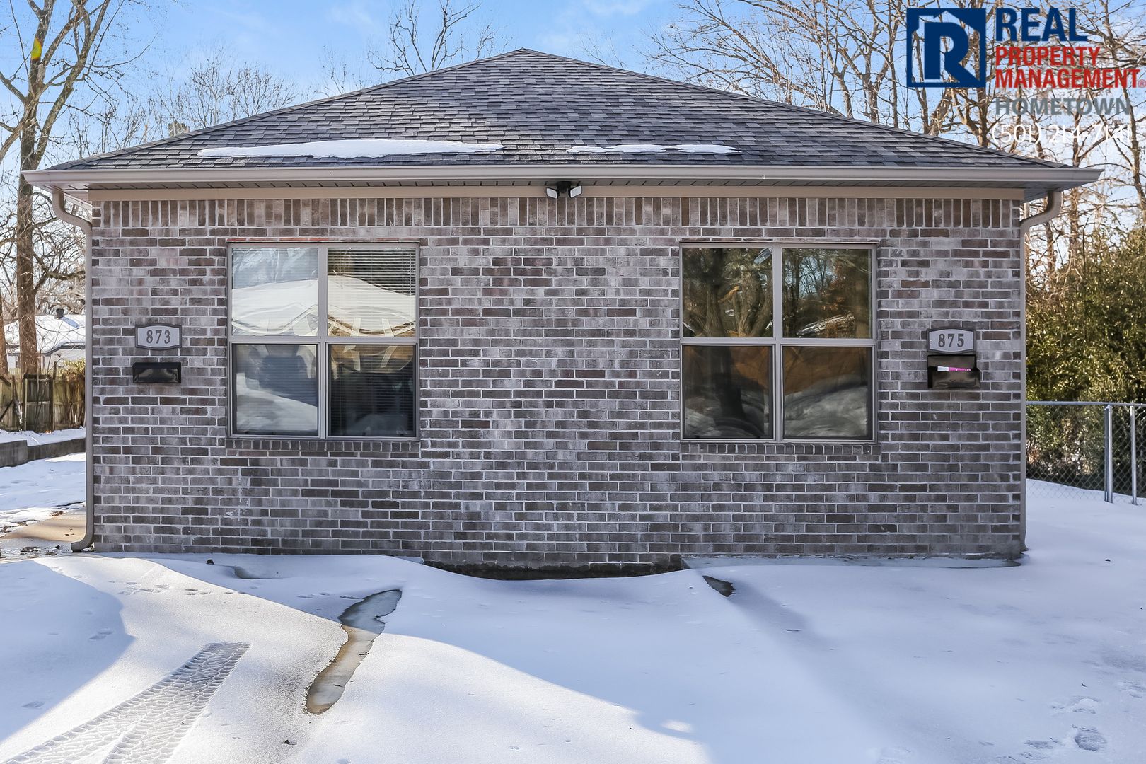 Jacksonville House: 875 Jane Drive