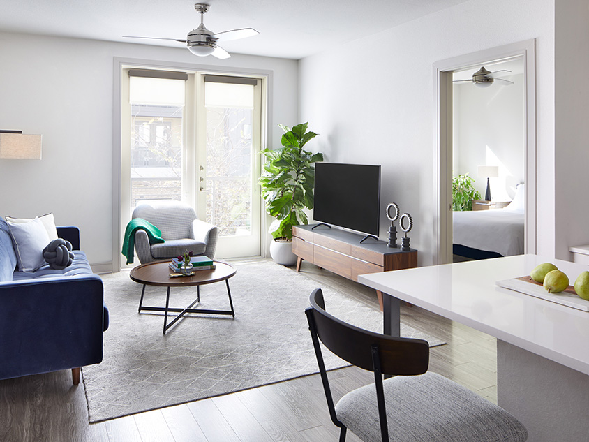 Austin Condo: 1610 E 6th St