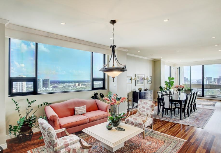 Houston Condo: 1400 Hermann Park