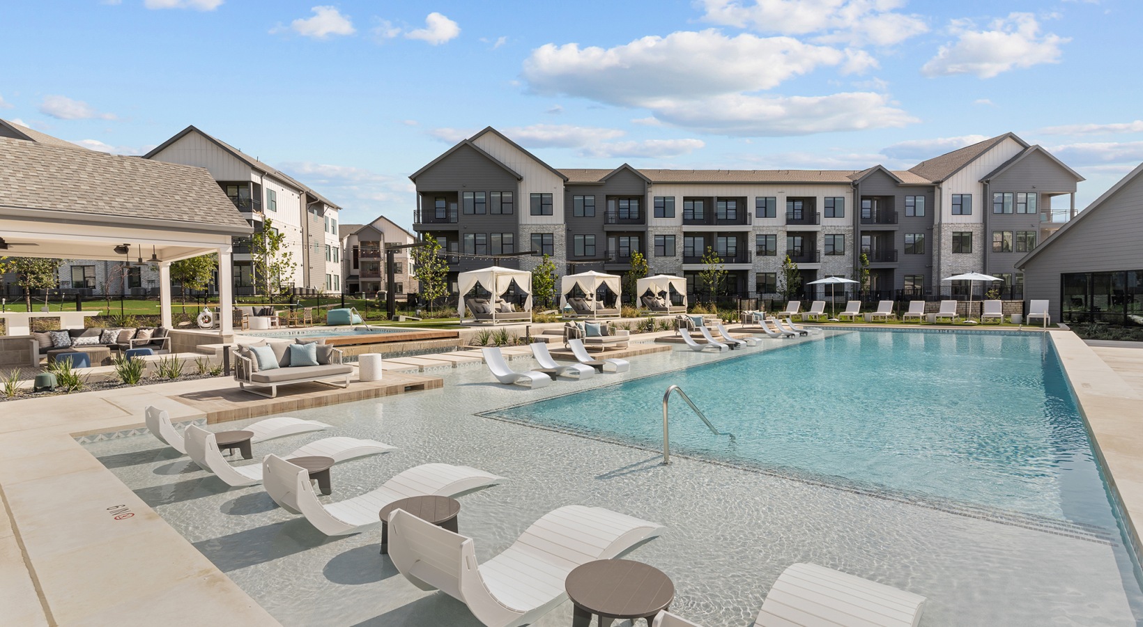 Austin Condo: 2501 E Howard Ln