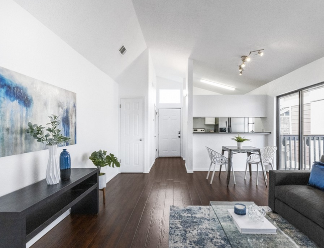 Austin Condo: 2215 Post Rd