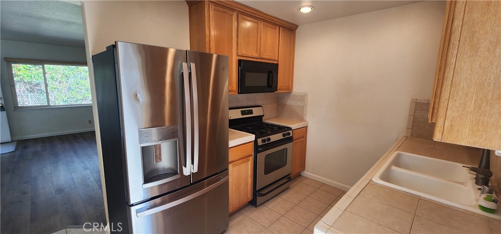 Atascadero Condo: 6275 Santa Ynez Avenue