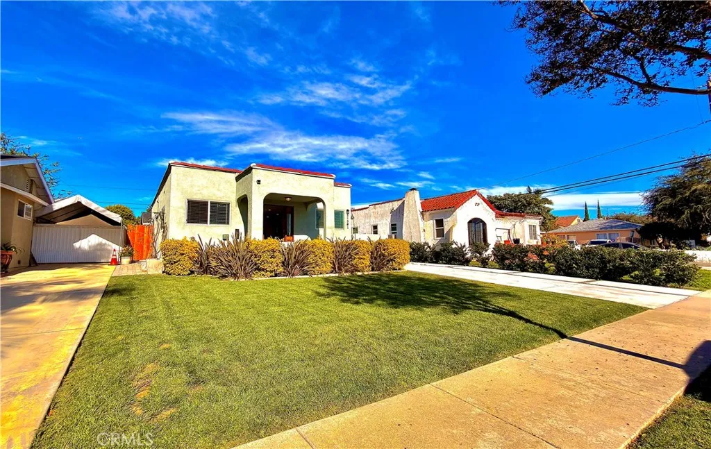 Monterey Park Condo: 515 Florence La