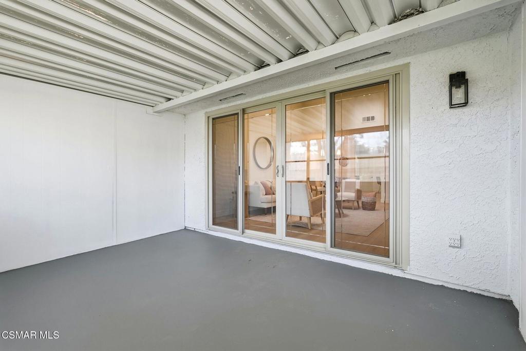 Camarillo Condo: 5140 Village 5