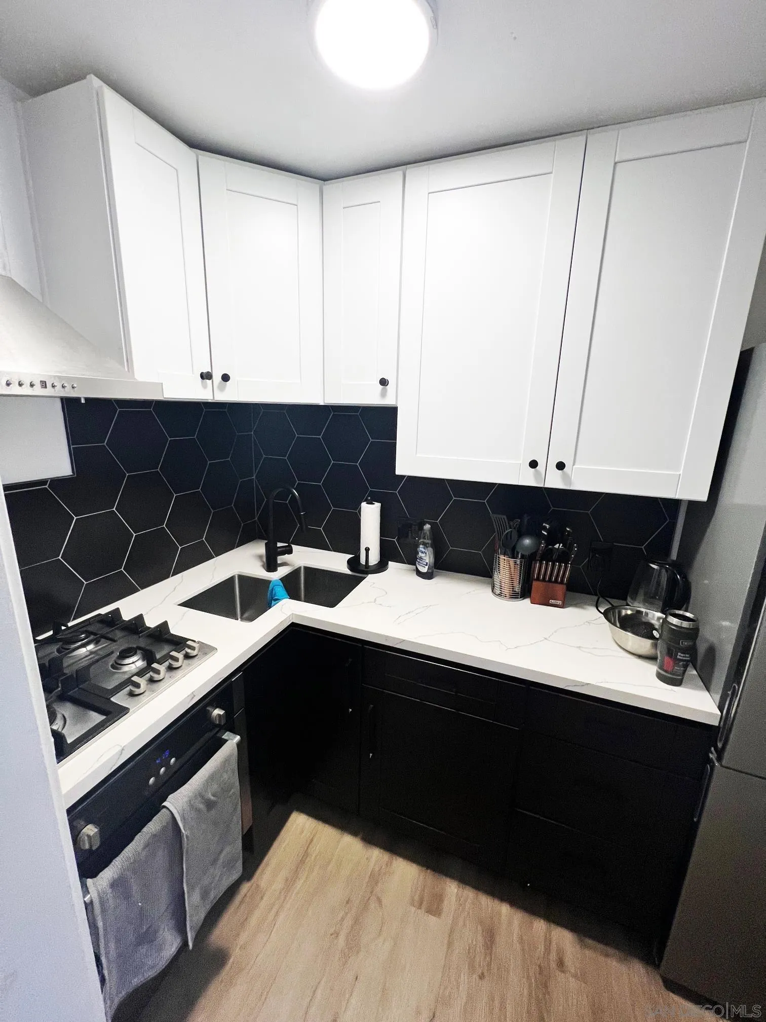 San Diego Condo: 4616 Cherokee Avenue