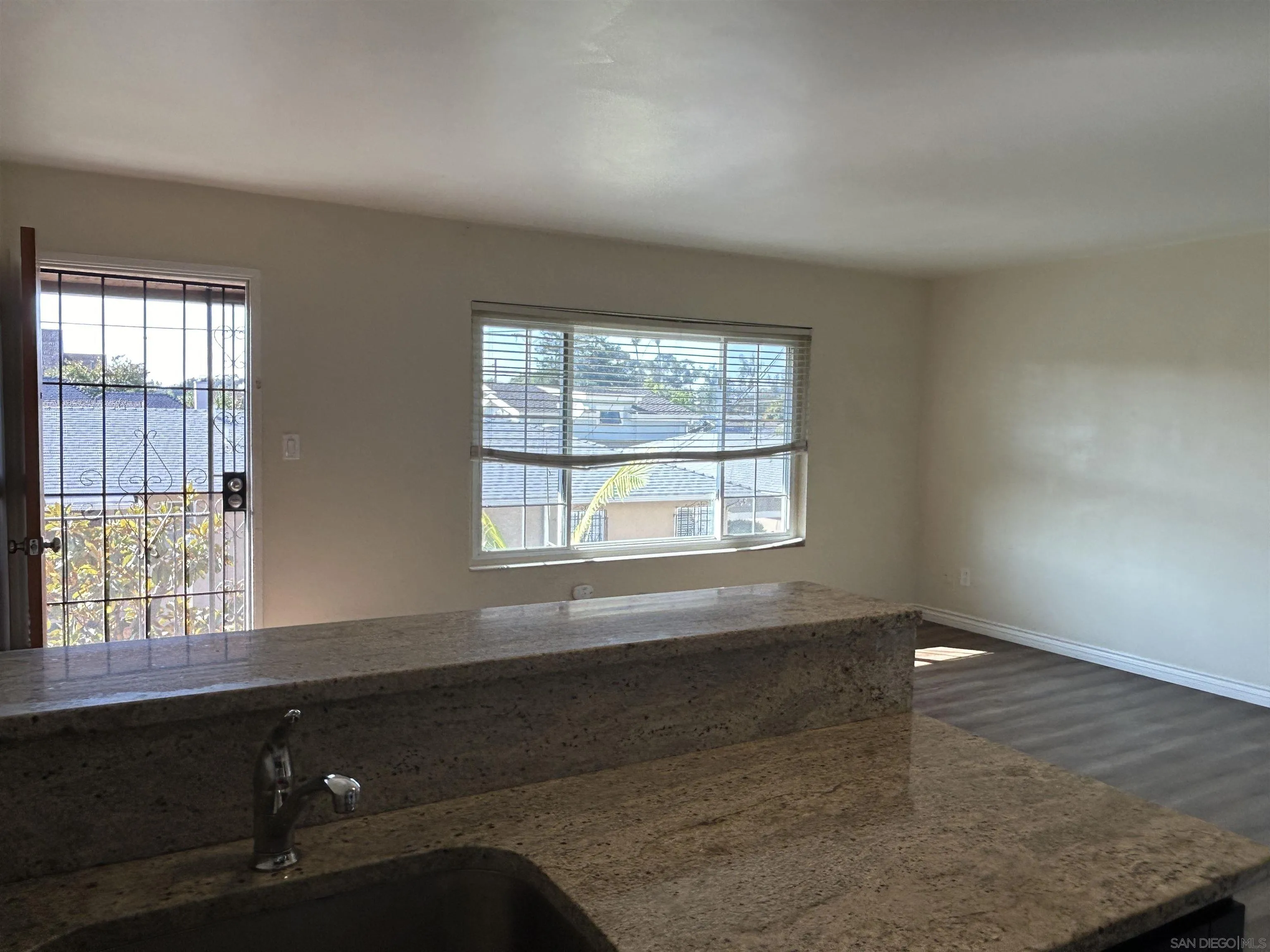 San Diego Condo: 1646 Brookes Avenue