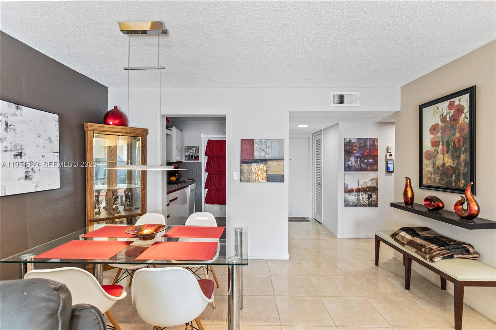 Hallandale Beach Condo: 2200 Diana Drive