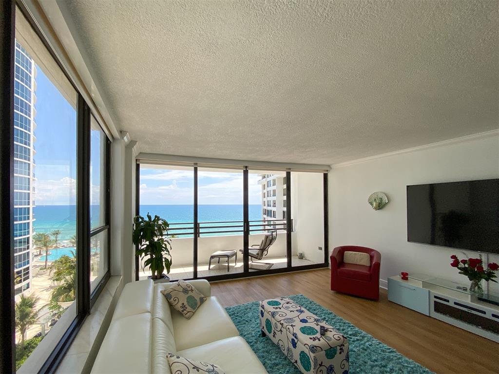 Hollywood Condo: 3505 South Ocean Drive