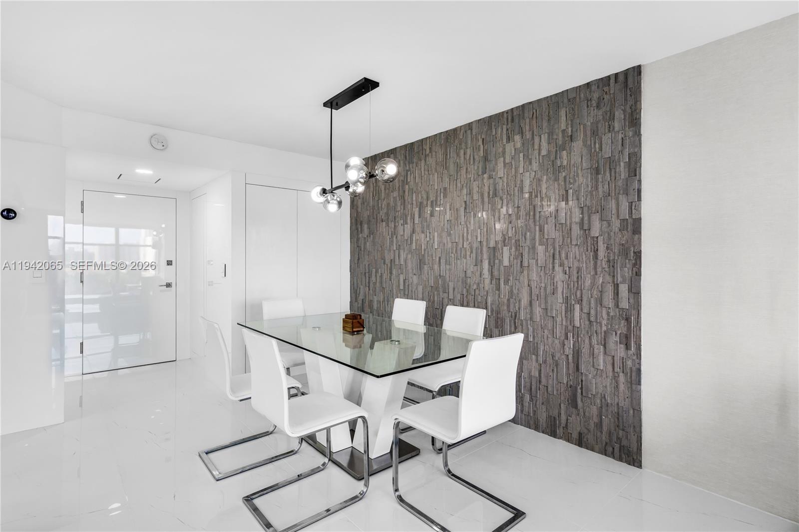 Hallandale Beach Condo: 200 Leslie Drive