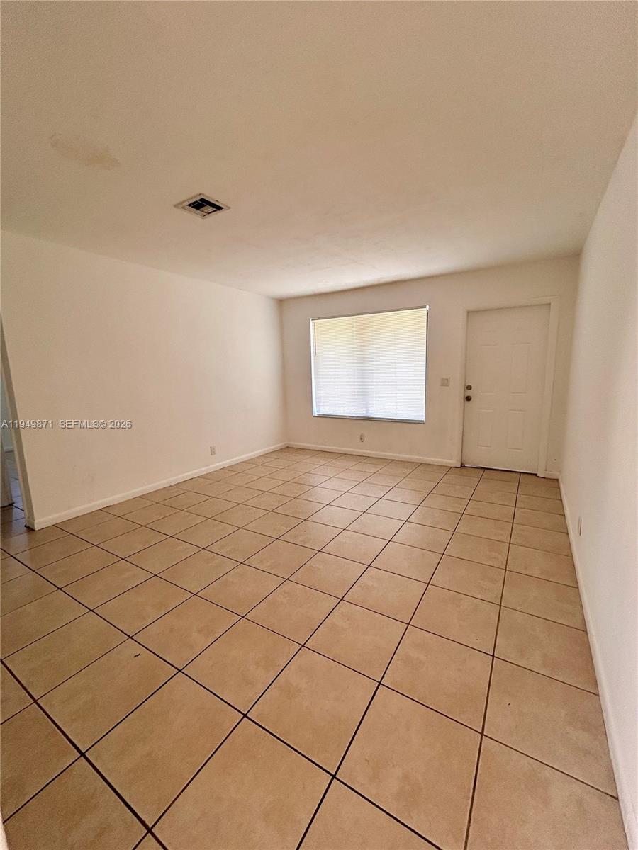 Hallandale Beach Condo: 227 Southwest 9th Street