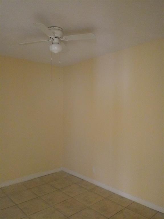 Hallandale Beach Condo: Undisclosed Address