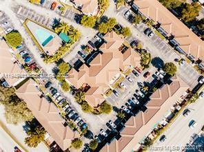 Miami Condo: 8505 Southwest 152nd Avenue