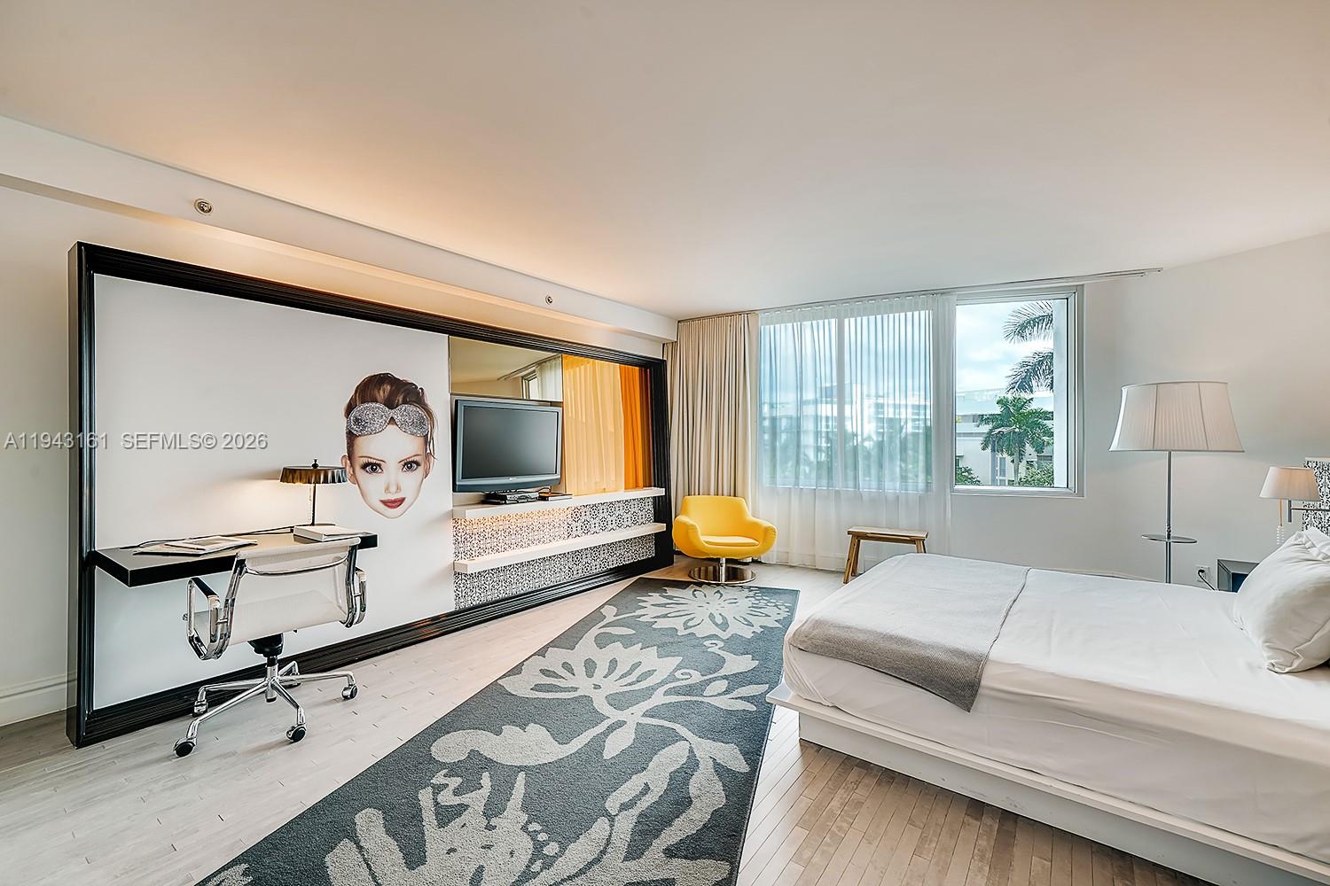 Miami Beach Condo: 1100 West Avenue