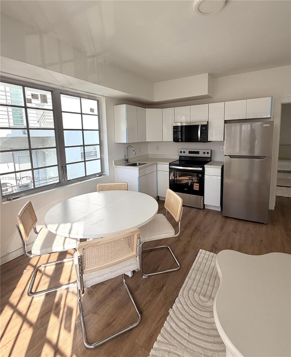 Miami Beach Condo: 1525 Euclid Avenue